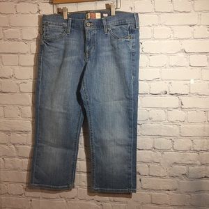 Old Navy stretch jean capris Sz 10